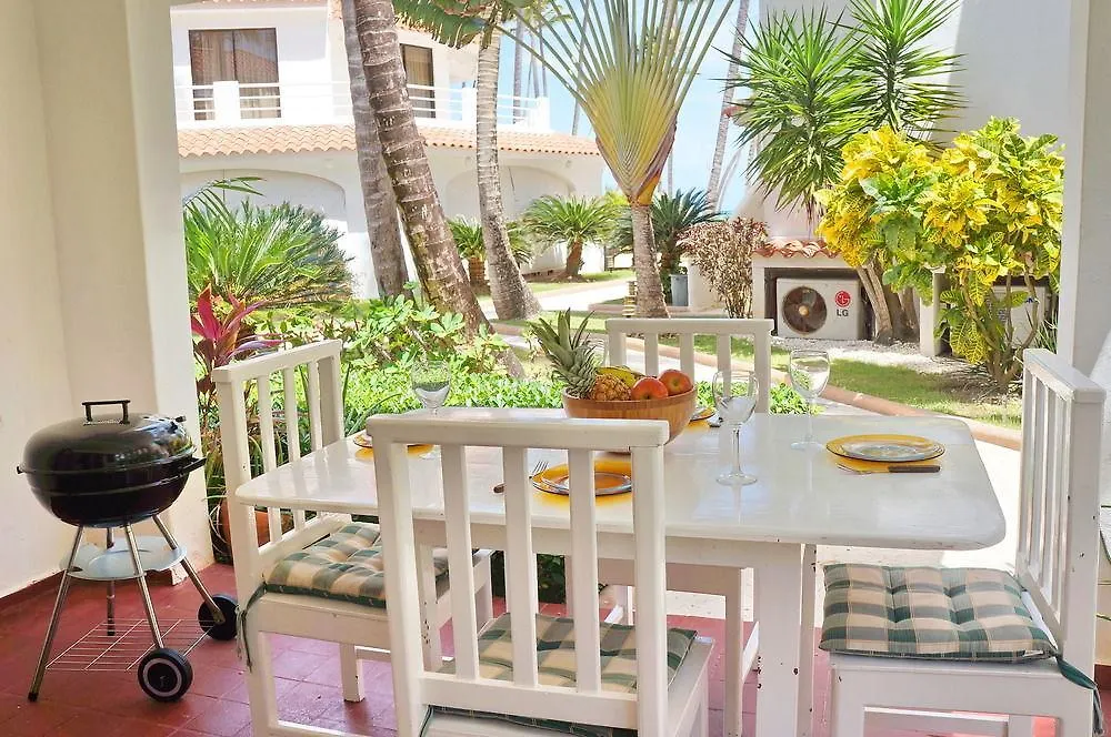 Villas Tropical Los Corales Beach & Spa Hotel