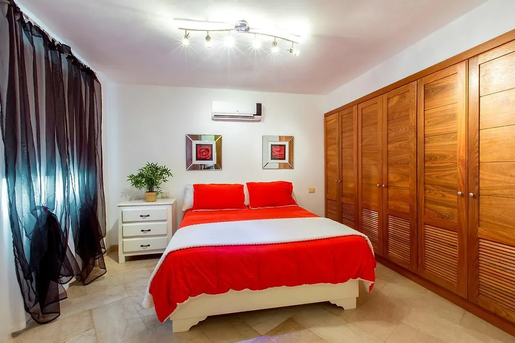 Villas Tropical Los Corales Beach & Spa ババロ