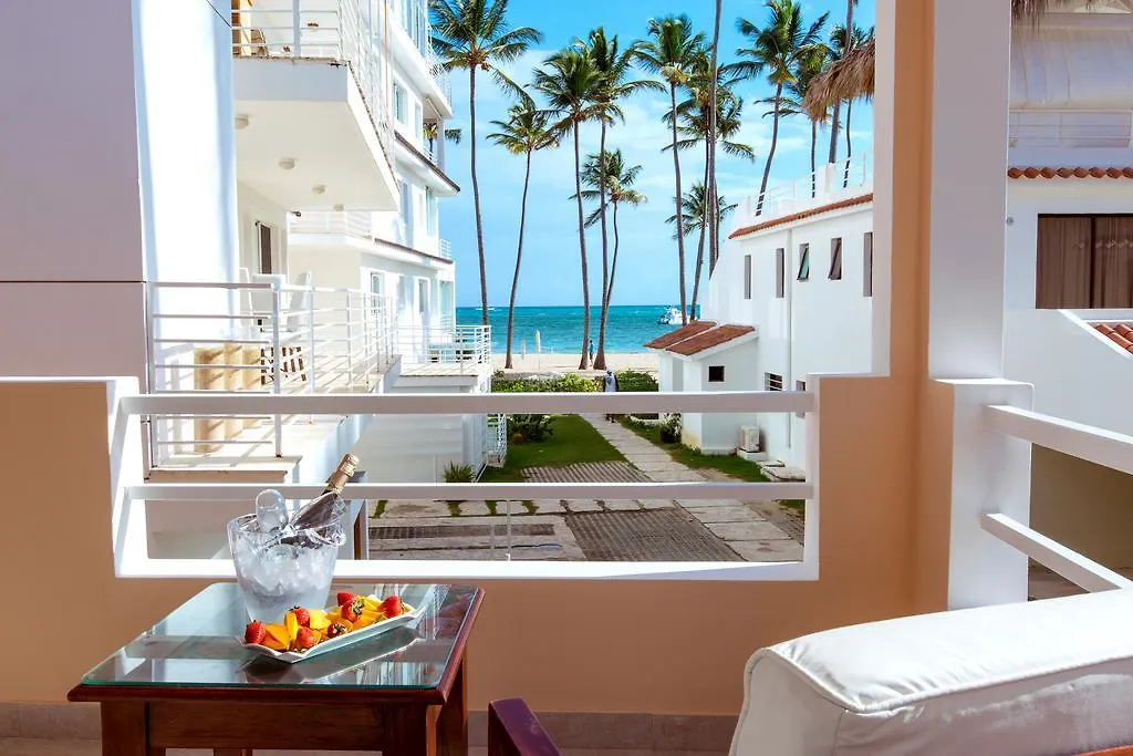 Villas Tropical Los Corales Beach & Spa 4*, ババロ
