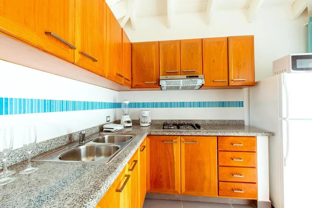 Villas Tropical Los Corales Beach & Spa 4*, ババロ